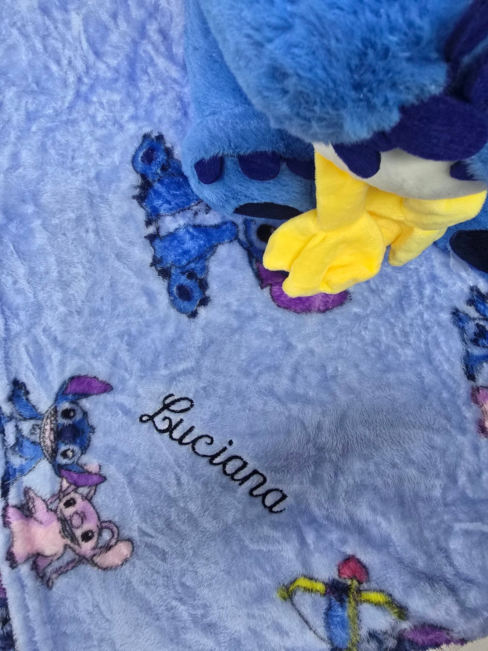 Combo Stitch Completo (EDREDÓN+ SÁBANAS Y MUÑECO) - Image 3